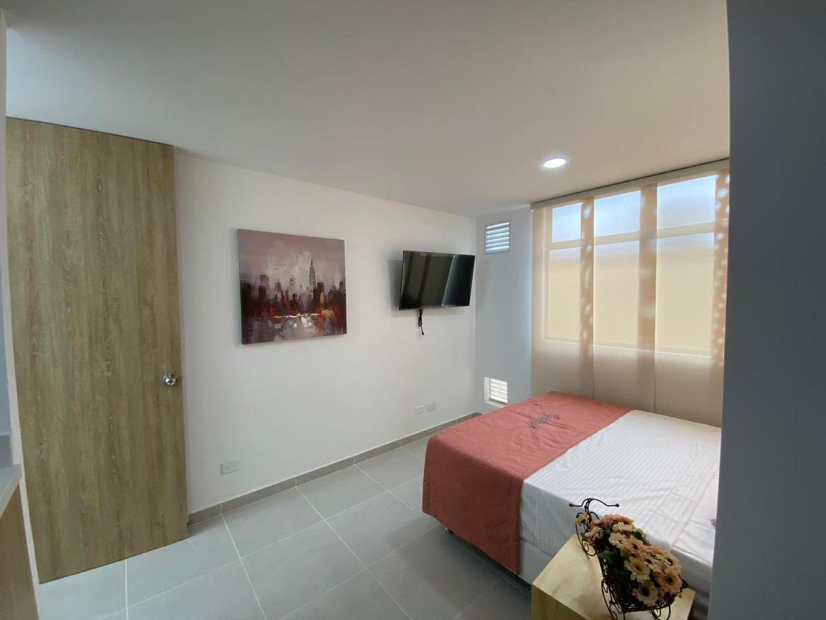 Apartamento Frente Al Malecon Guatapé Exteriör bild