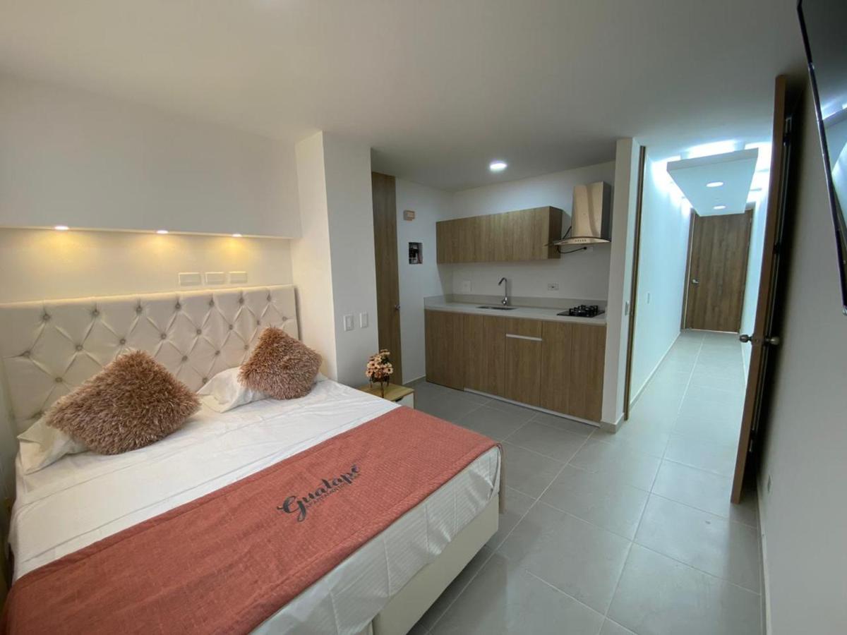 Apartamento Frente Al Malecon Guatapé Exteriör bild