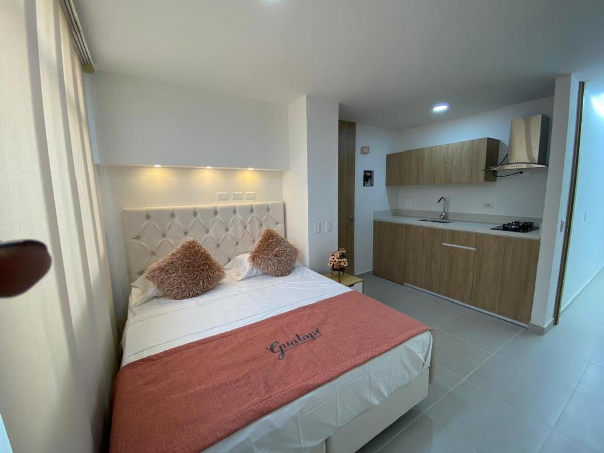 Apartamento Frente Al Malecon Guatapé Exteriör bild