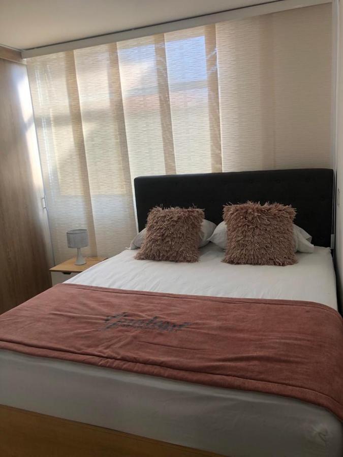 Apartamento Frente Al Malecon Guatapé Exteriör bild