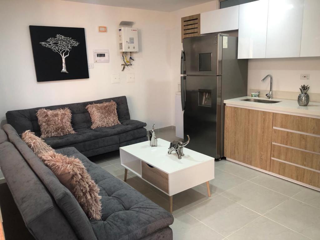 Apartamento Frente Al Malecon Guatapé Exteriör bild