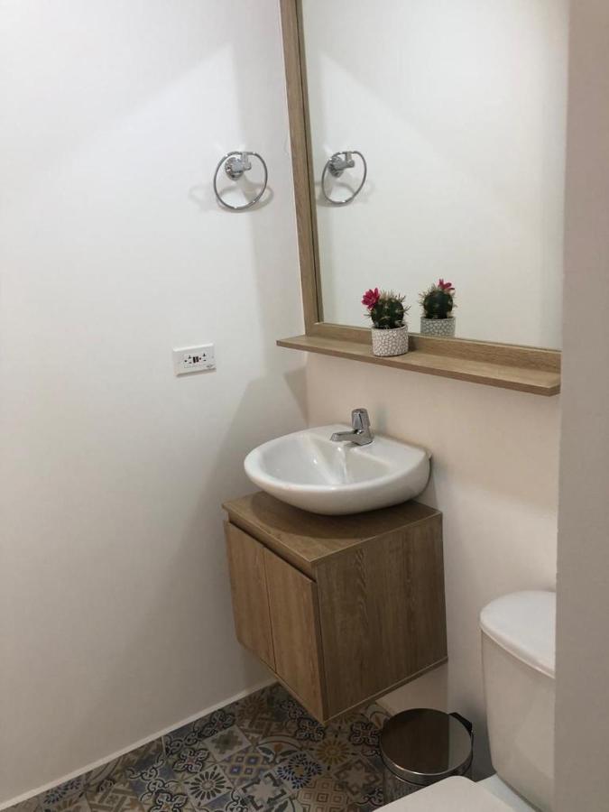 Apartamento Frente Al Malecon Guatapé Exteriör bild